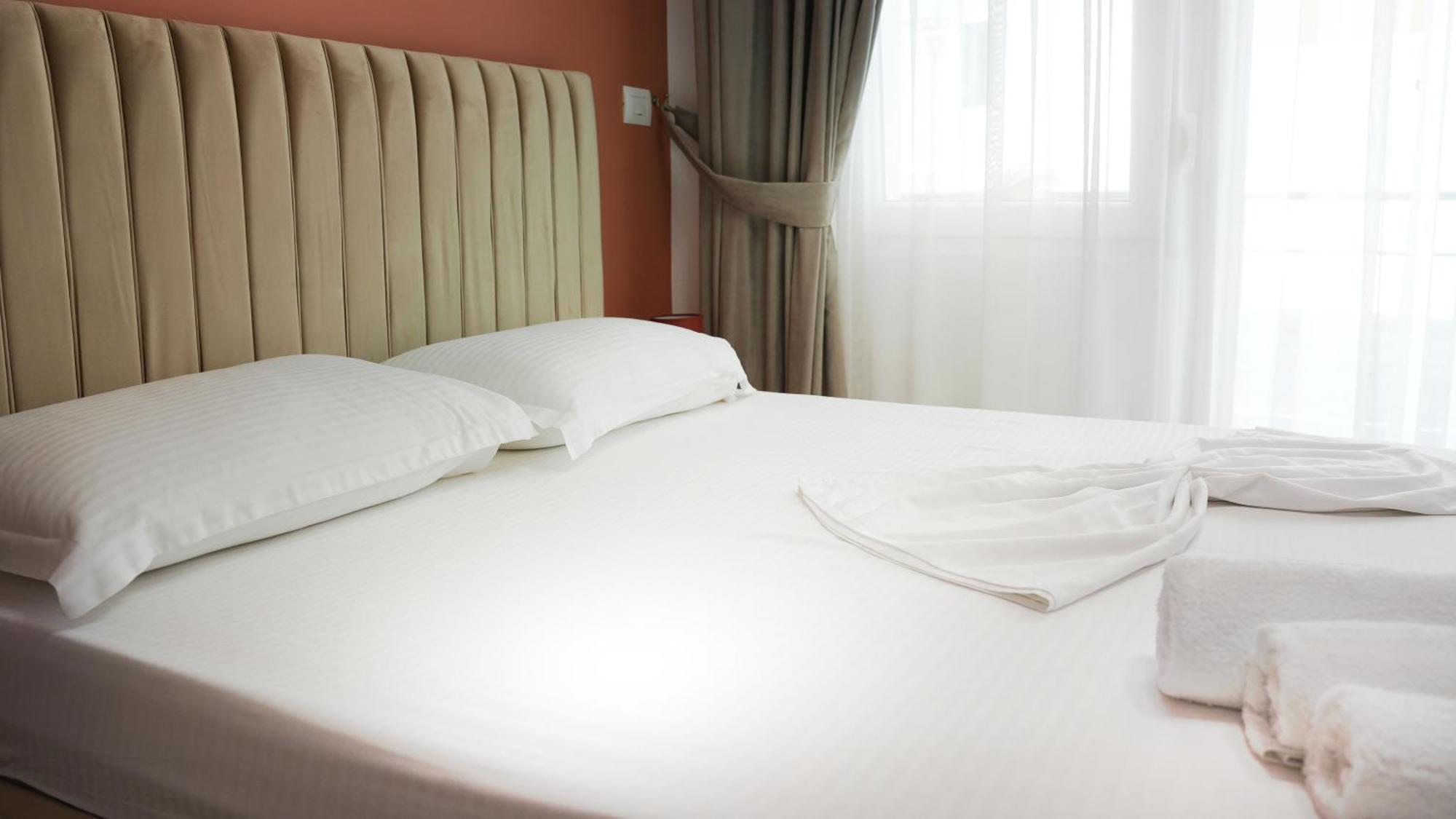 Hotel Luris 골렘 외부 사진
